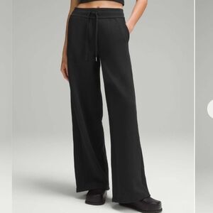 Lululemon Scuba Mid-Rise Wide-Leg Pant *Full LengthBlack Size 2